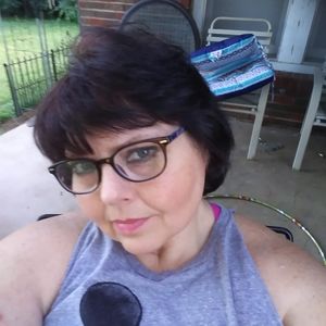 Meet your Posher, Regina